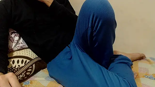 Alexdelarge323 online show from 11/14/25, 12:04