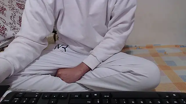 Alexdelarge323 online show from 01/14/26, 11:05