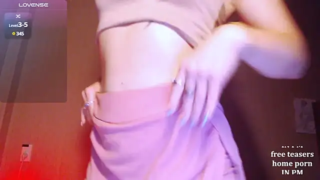 Cassie Wild online show from 12/04/24, 01:20