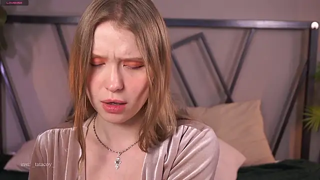 TataCoy online show from 03/26/26, 03:28