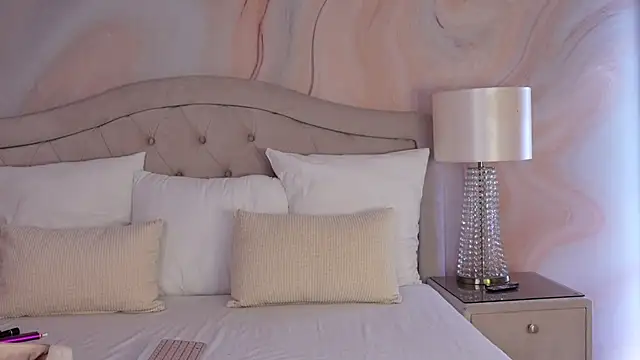 GingerEllis online show from 02/06/26, 04:50