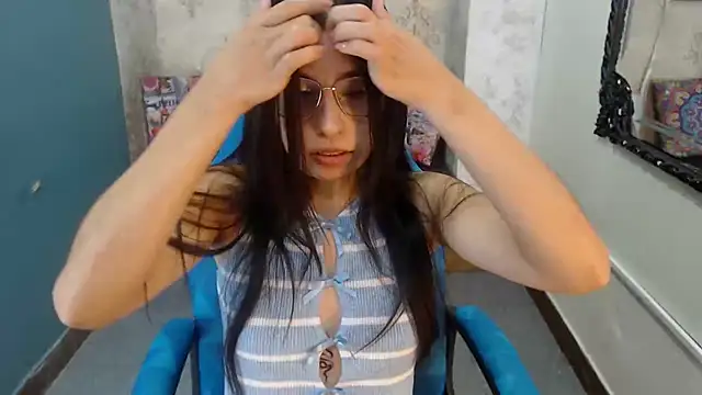 Natasha Ferrec online show from 02/10/26, 02:04