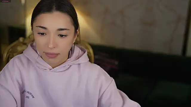 Jasmine Flow online show from 11/28/25, 08:28