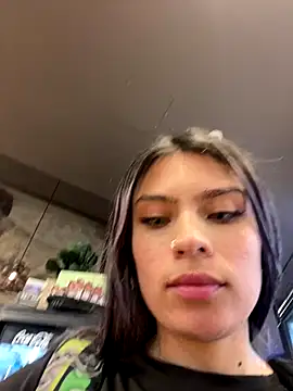 Tiffanysurez  online show from 09/26/25, 07:51