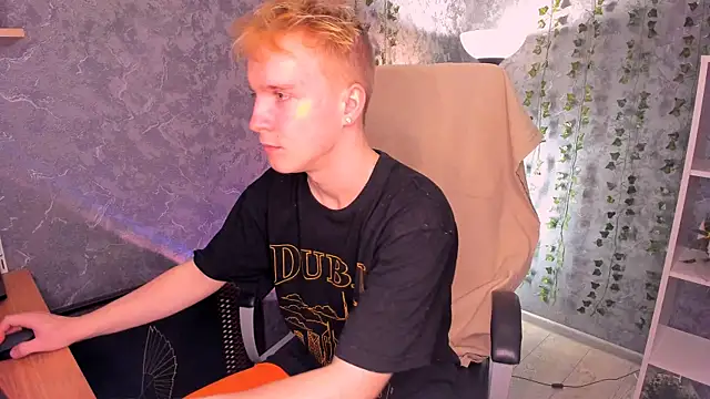 AlexxSweet online show from 12/15/24, 10:50