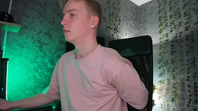 AlexxSweet online show from 11/22/25, 06:56