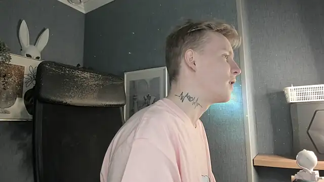 AlexxSweet online show from 04/11/26, 05:45