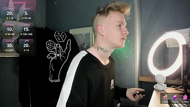 AlexxSweet online show from 04/19/26, 06:24