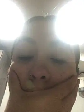 nalalye cruzz  online show from 02/23/26, 12:30