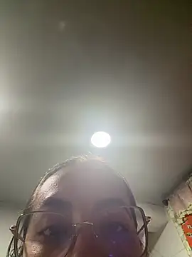 nalalye cruzz  online show from 07/06/26, 02:19