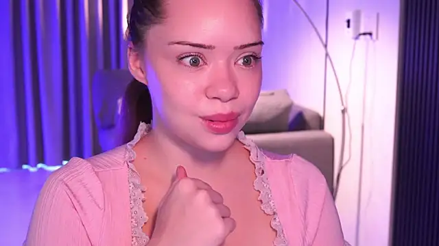 VixenMia online show from 10/02/25, 03:02