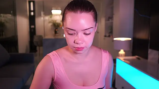 VixenMia online show from 10/21/25, 02:56