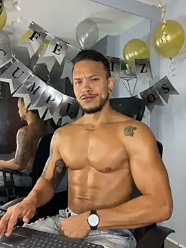 ARON TAYLER01 online show from 02/25/25, 12:24