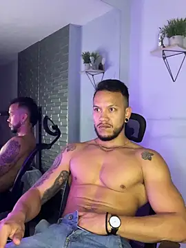 ARON TAYLER01 online show from 09/19/25, 10:38