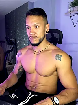 ARON TAYLER01 online show from 09/30/25, 10:31