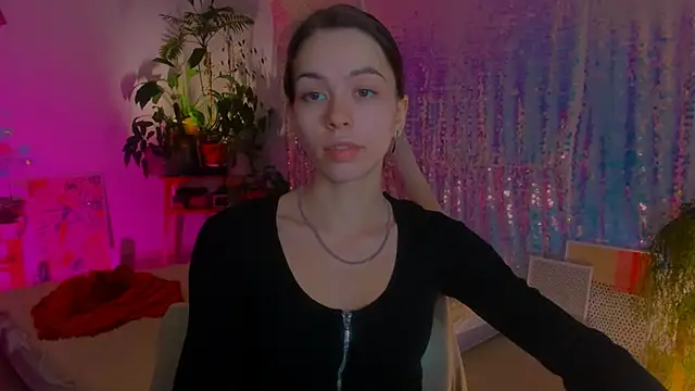 poli   online show from 12/23/24, 12:14