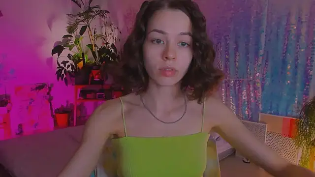 poli   online show from 12/30/24, 09:19