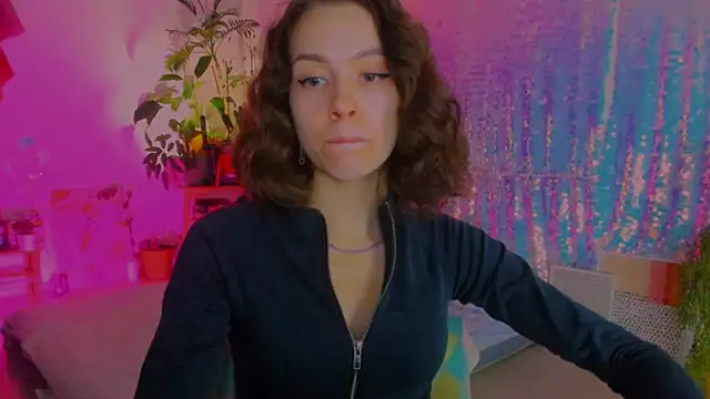 poli   online show from 01/01/25, 02:52