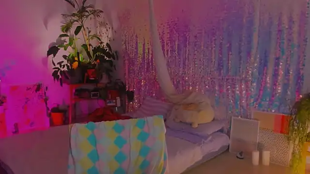 poli   online show from 01/04/25, 12:05