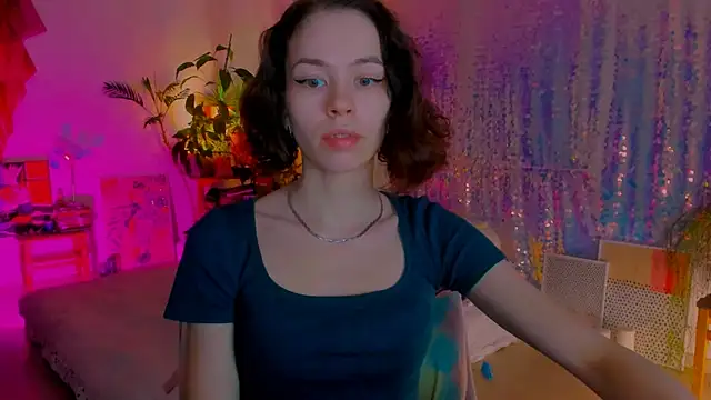 poli   online show from 02/28/25, 03:04