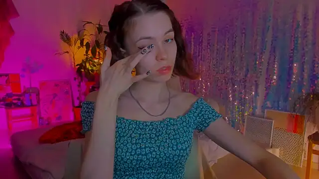 poli   online show from 03/19/25, 07:49