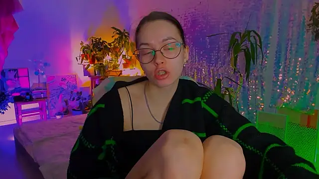 poli   online show from 03/10/26, 04:34