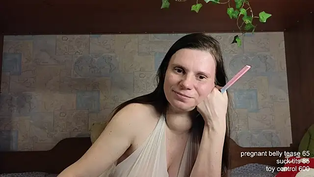 Liisa  online show from 12/10/24, 12:05