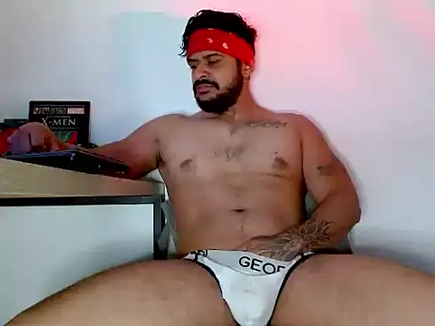 marcusphoenix666 online show from 04/08/26, 01:44