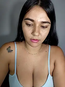 Snapshot of alison_villalobo chatting on 07/06/26, 11:18 alison villalobo online show from 07/06/26, 11:18