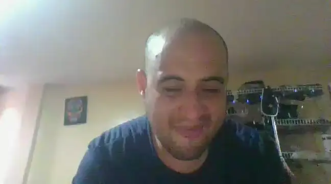 Snapshot of alphaswitchard chatting on 12/30/24, 05:44 alphaswitchard online show from 12/30/24, 05:44