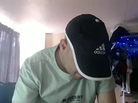 Snapshot of alphaswitchard chatting on 01/26/25, 04:30 alphaswitchard online show from 01/26/25, 04:30