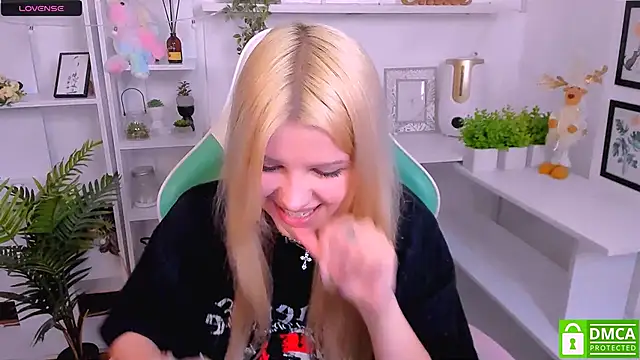 Grace and  Jacob online show from 03/07/25, 11:05