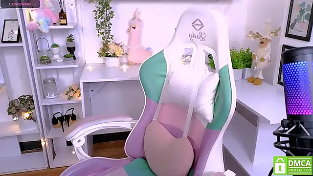 Grace and  Jacob online show from 03/13/25, 04:12