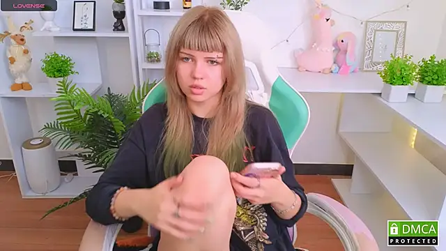 Grace and  Jacob online show from 09/24/25, 06:50