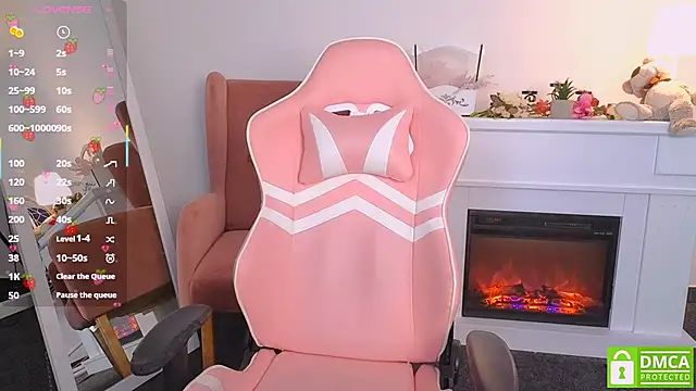 Grace and  Jacob online show from 10/02/25, 06:53