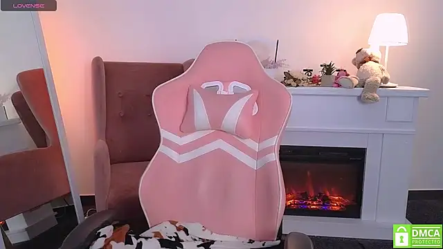 Grace and  Jacob online show from 10/06/25, 10:56