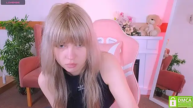 Grace and  Jacob online show from 12/04/25, 10:46