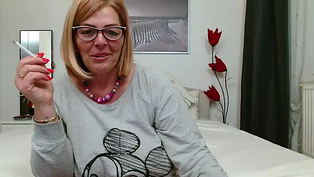 YulliaMilf online show from 02/26/25, 05:28