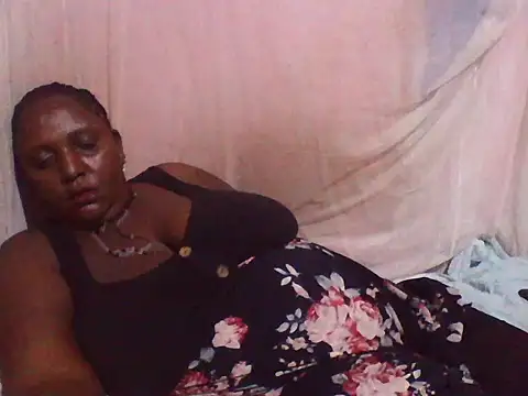 big clits online show from 10/27/25, 08:07