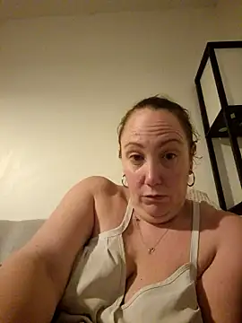 Wisie Cutie online show from 12/14/24, 06:09