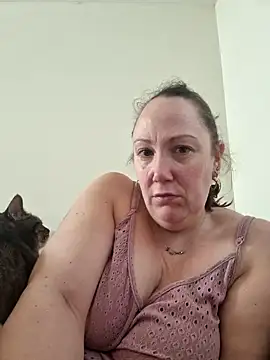 Wisie Cutie online show from 02/15/25, 02:11