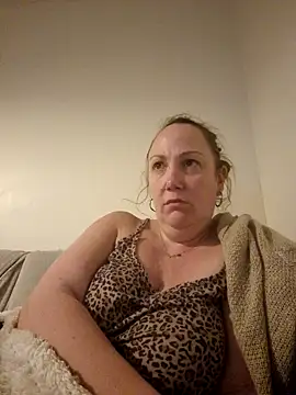 Wisie Cutie online show from 03/04/25, 10:16