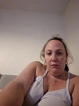 Wisie Cutie online show from 03/18/25, 11:20