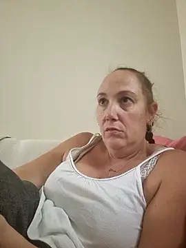 Wisie Cutie online show from 09/15/25, 02:39