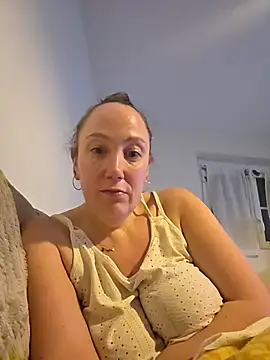 Wisie Cutie online show from 02/26/26, 07:13