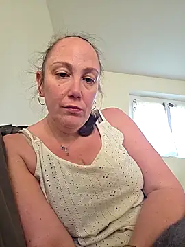 Wisie Cutie online show from 03/04/26, 04:35