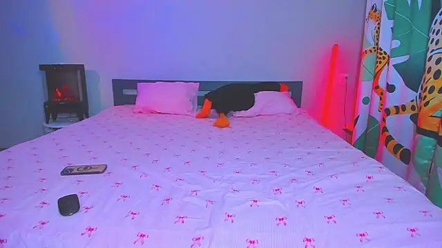 TishaLove online show from 03/27/26, 10:59