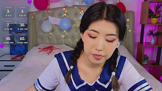 Wendy  Hills online show from 02/12/25, 03:49