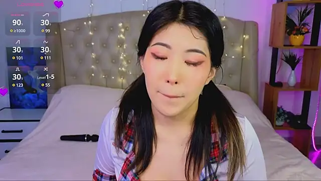 Wendy  Hills online show from 03/07/25, 03:39