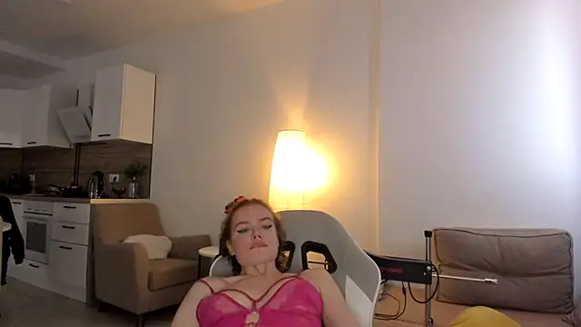 lit asella online show from 09/29/25, 08:19